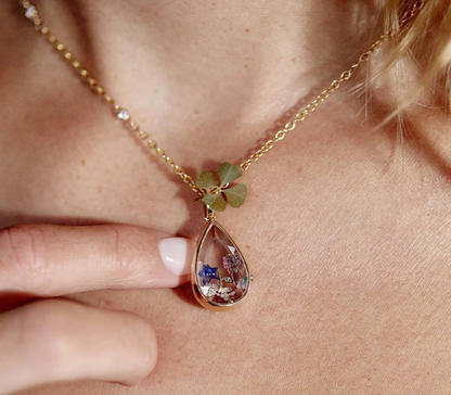 Collar con tu historia